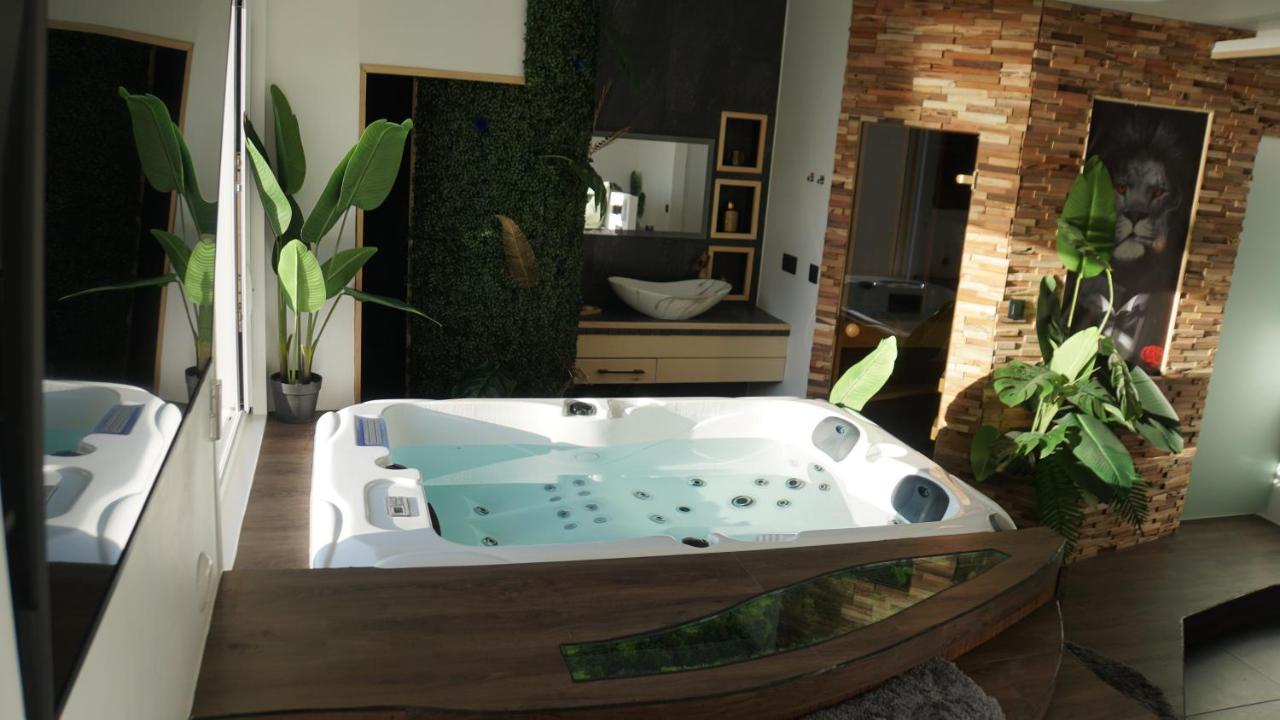 Sunset Apartment Six-Fours-les-Plages Luaran gambar